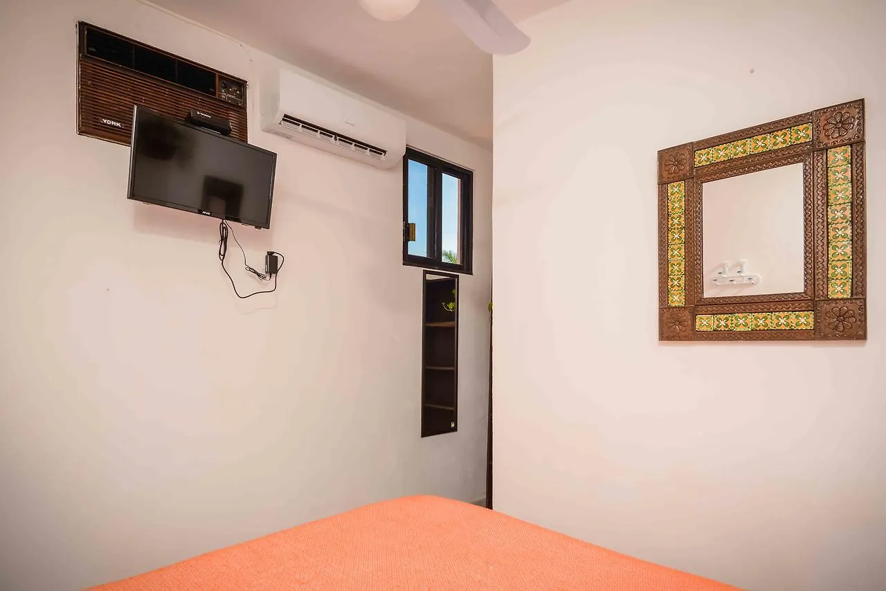 Bed And Breakfast Eclipse Канкун 3*,